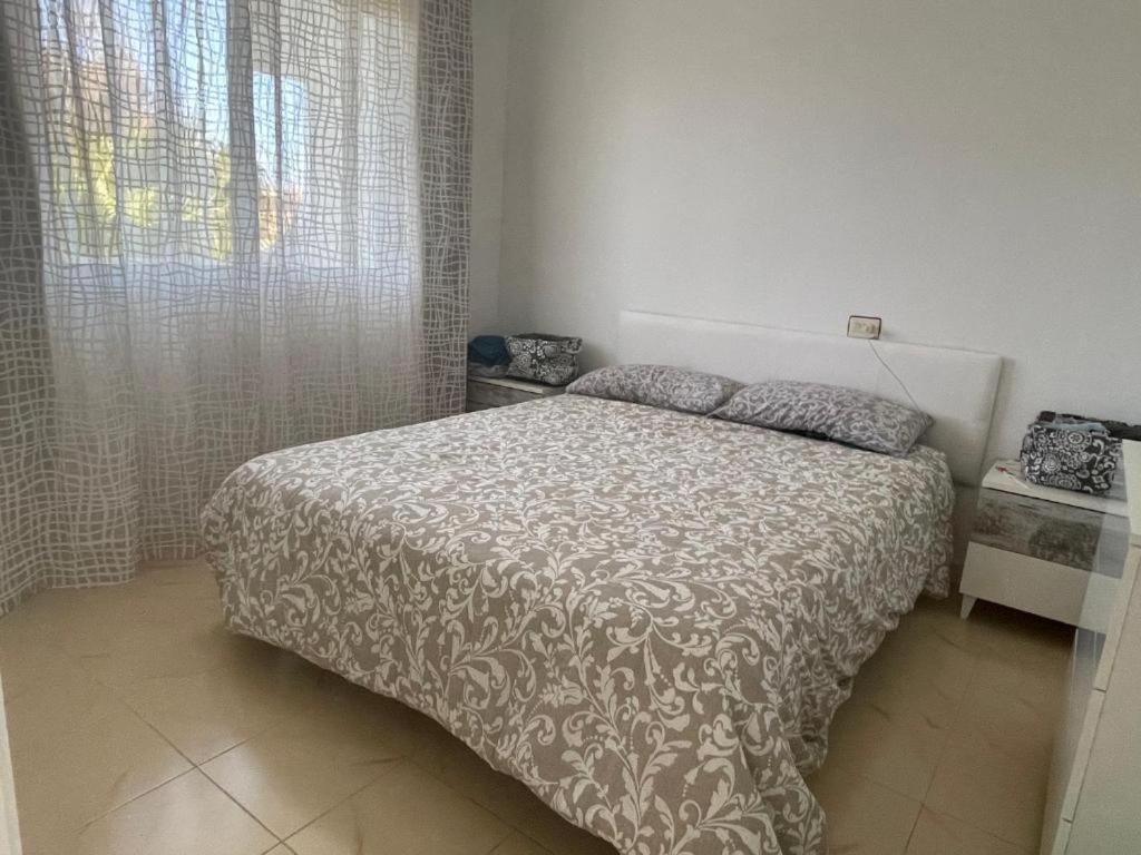 Ocean Sunrise Apartment Costa De Antigua Bagian luar foto